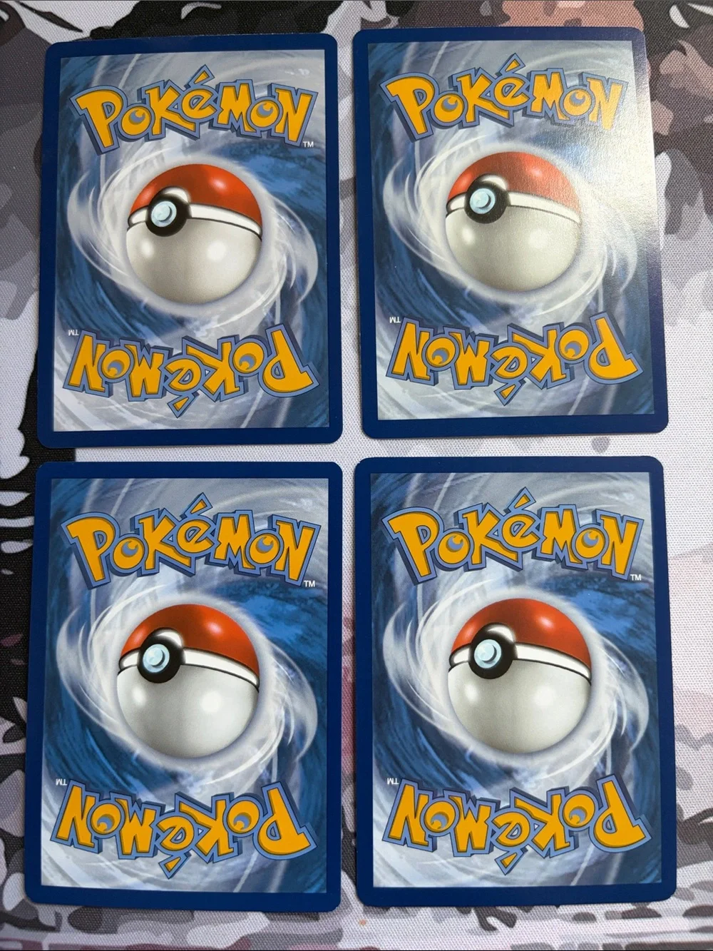 Snom & Frosmoth Evolution Collection Lot | 4 Pokémon Cards | ✨5/$25✨